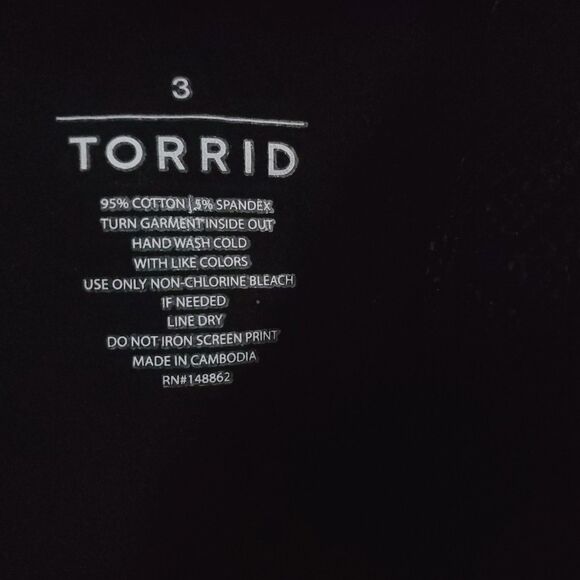 Torrid Black/Blue Metallic Mermaid Scale Leggings Size 3 (3X) Cosplay  Halloween - Picture 10 of 16